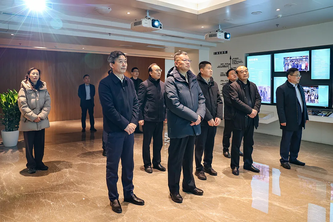 市人大常委會領(lǐng)導(dǎo)蒞臨集團(tuán)調(diào)研指導(dǎo)